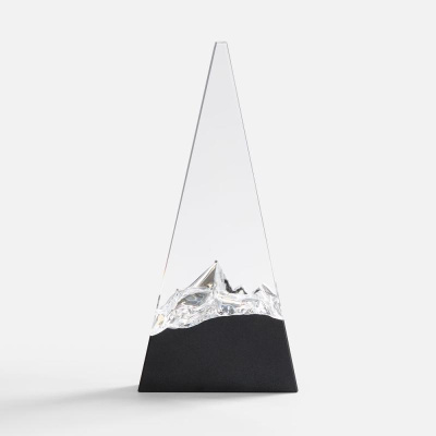 Стела Upward